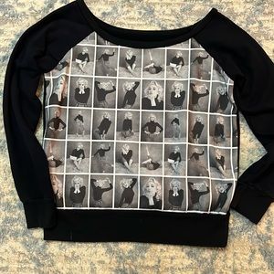 Madonna crewneck